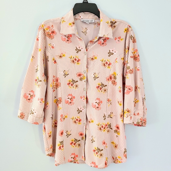 Southern Lady Tops - 5/$30 Southern Lady Floral Striped Button Up Blouse w/ 3/4th Length Sleeves